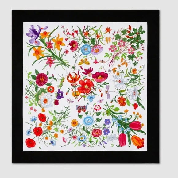 Gucci Printed Flora silk twill carré- scarf - Picture 1 of 4